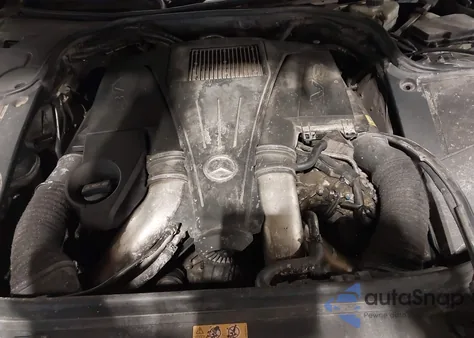 2015 Mercedes-Benz S 550 4Matic z USA, uszkodzony, nr VIN WDDUG8FB4FA161237